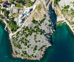 Exklusive mediterrane Villa in Lukovo mit privatem Pool und atemberaubendem Adriablick