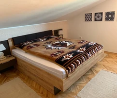 Tetőtéri apartman eladó Porečben, 66,20 m², tengerre néző kilátás