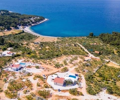 Steinhaus auf der Insel Brac