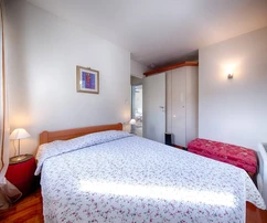 Dalmatinische Villa mit Pool in Komiža zu verkaufen in Kroatien