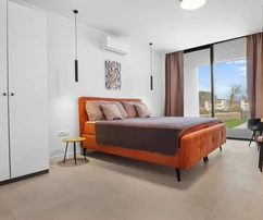 Modern otthon medencével eladó Rovinjban Horvátországban