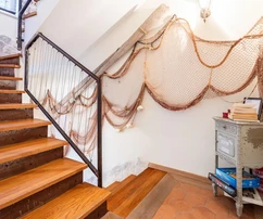 Maison en bord de mer à vendre à Supetar Brač avec vue sur l'océan en Croatie