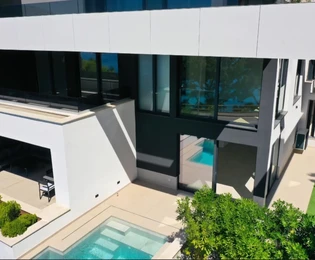 Luksusowe dwupoziomowe mieszkanie z basenem na sprzedaż w Opatiji w Chorwacji