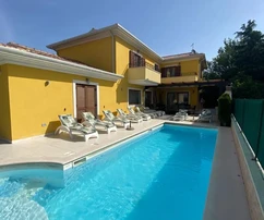 Casa in vendita nella regione di Pola