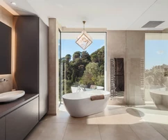 Villa élégante avec vue sur la mer à Benahavís