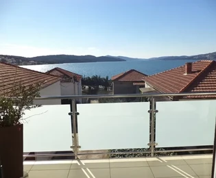 Čiovo, Okrug, dom 530m2, przy dużej plaży, idealny na wynajem