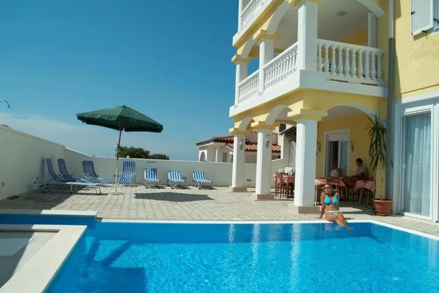 Peroj, Istria: Stunning hotel with sea views, a short stroll from the beach