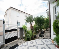 Freistehendes Haus auf der Insel Vir zu verkaufen in Kroatien