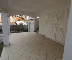 Rodinná nemovitost s pěknou zahradou a garáží