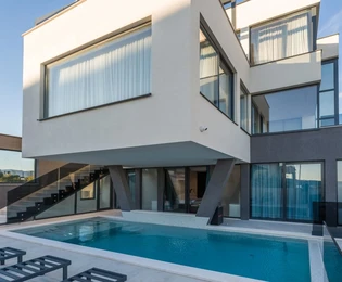 Nowoczesna willa z panoramicznym widokiem na morze na sprzedaż w Chorwacji