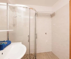 Medulinban eladó apartmanház saját csarnokkal Horvátországban