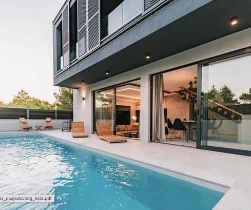 Luxusvilla in Vodice zu verkaufen in Kroatien