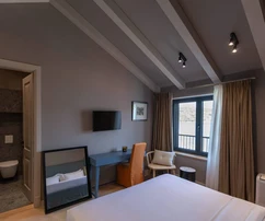 Vila s bazénom na predaj len 50 metrov od mora v obci Slano v Chorvátsku