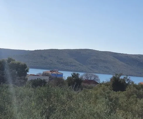 Seget Vranjica, stavební pozemek 1630 m2, výhled na moře