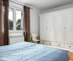 Spacious home for sale featuring a swimming pool and multiple apartments in Croatia