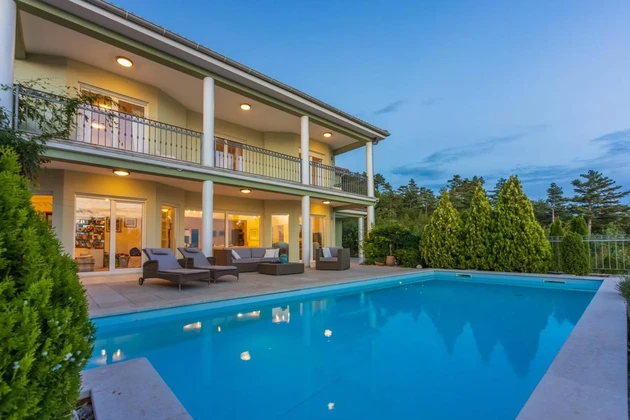Luxusvilla mit Meerblick in Crikvenica zu verkaufen in Kroatien