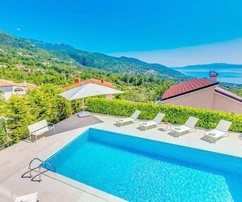 Villa de lujo con piscina y hermoso jardín, Istria, Opatija