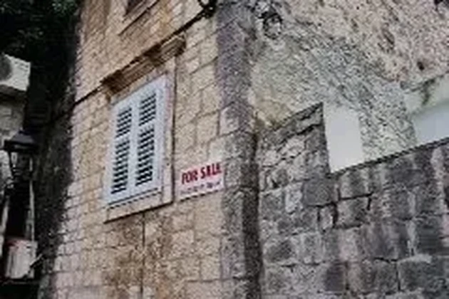 Trogir, Zentrum, altes Steinhaus auf 4 Etagen, 147 m2, ideal für den Tourismus