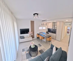 Квартира с видом на море, 30 м от моря, 67 м², меблированная, 2 спальни, Стара Новалья