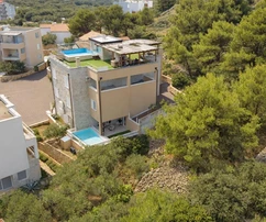 Betina, krásny trojizbový byt s bazénom a výhľadom na more, 112,75 m²