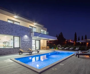 Maison avec vue spectaculaire sur la mer à Split