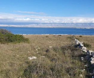 Poľnohospodárska pôda 2. rad od mora 2020 m²