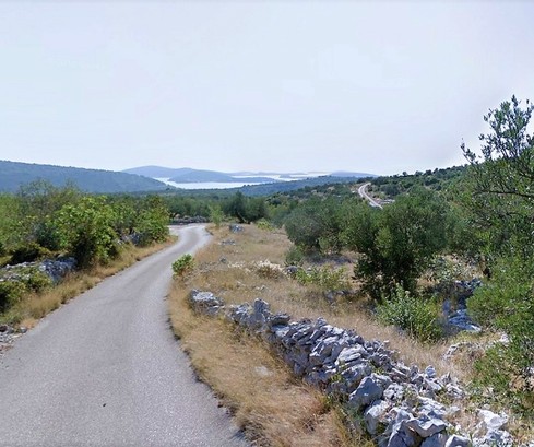 Rogoznica Terrain constructible avec permis pour villa de luxe