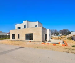 VODICE - Nowoczesna willa z basenem - NOWA BUDOWA