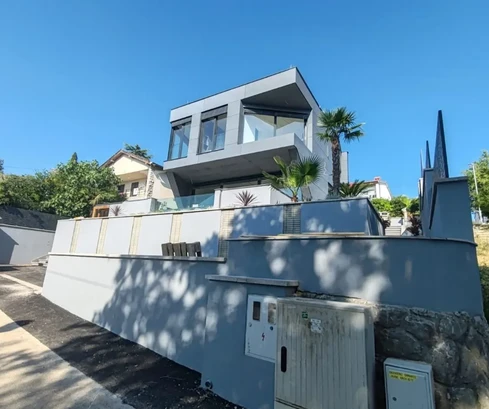 Luxury villa, island of Krk, Njivice, 100 m from the beach with sea view!