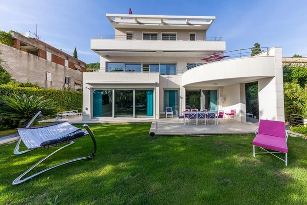 Split, Meje, exklusive Villa in erster Reihe zum Meer