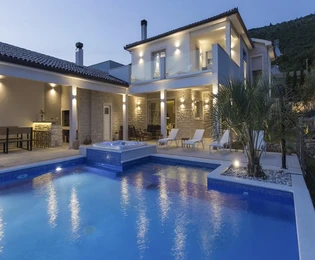 Moderne Villa mit Pool - Labin, Region Istrien