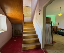 AUTHENTIC STONE HOUSE WITH GARDEN, IN A QUIET LOCATION!