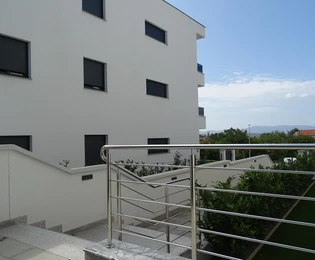 Zwei Wohneinheiten stehen in Malinska zum Verkauf in Kroatien