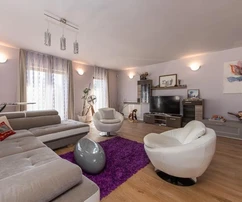 Schönes Apartmenthaus mit Pool in Meeresnähe, Istrien, Medulin