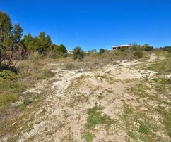 Vodice - stavební pozemek 1457 m2, 800 m od pláže
