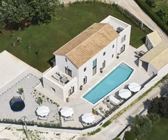 Istria, Poreč: Villa de lujo con piscina y vistas al mar