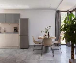 Neubau im Zentrum von Komiža zu verkaufen in Kroatien