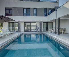 Modern villa in a great location near Zadar