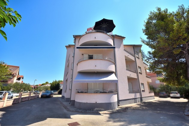 Wohnung mit Terrasse in Vodice zu verkaufen