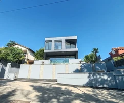 Luxusvilla, Insel Krk, Njivice, 100 m vom Strand entfernt mit Meerblick!