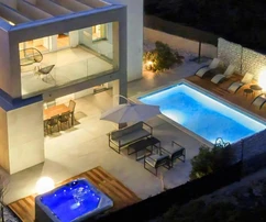 Zaton, Nin, Luxusvilla mit Pool und Jacuzzi