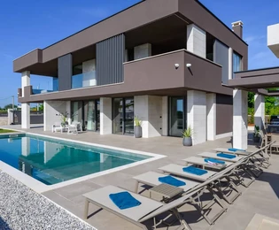 Istra, Krnica: Moderna vila s panoramom mora