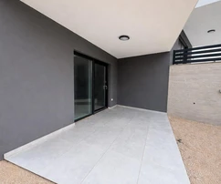 Pag, Šimuni, appartamento con due camere da letto e giardino a 120 m dal mare