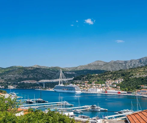 Dubrovnik, villa with pool and panoramic view
