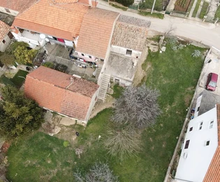 Casa in pietra e casa a schiera a 150 m dal mare