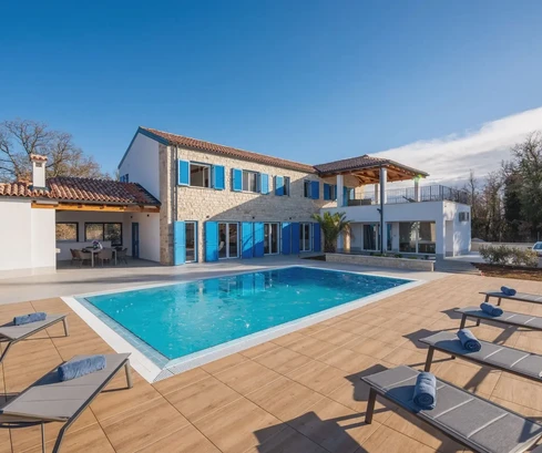 Isztria, Višnjan: Modern luxusvilla kilátással