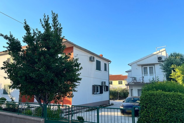 Casa con piscina in vendita a Vodice