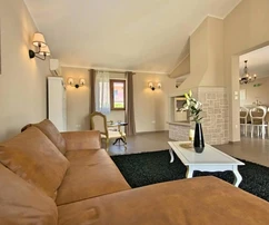 Villa di lusso con piscina in vendita a Parenzo in Croazia