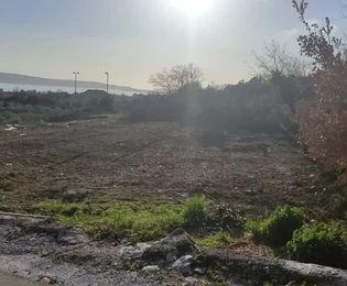 K. Lukšić, agricultural land 4500m2 near the highway