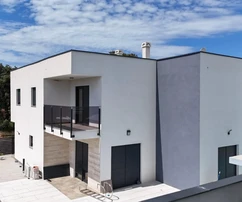 Luxus-Doppelhaushälfte mit privatem Pool - Zaton Dalmatien